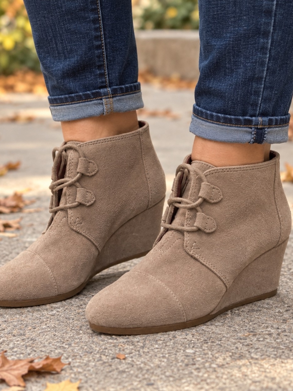 #2108 TOMS Women’s Taupe Suede Lace-Up Wedge Ankle Booties
